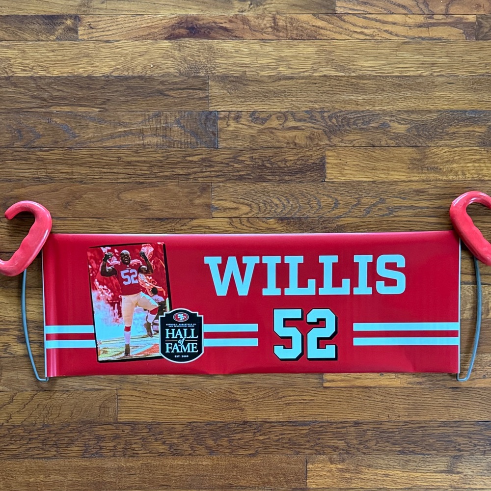 49ers Hall of Fame Banner Willis 52 & Taylor 82